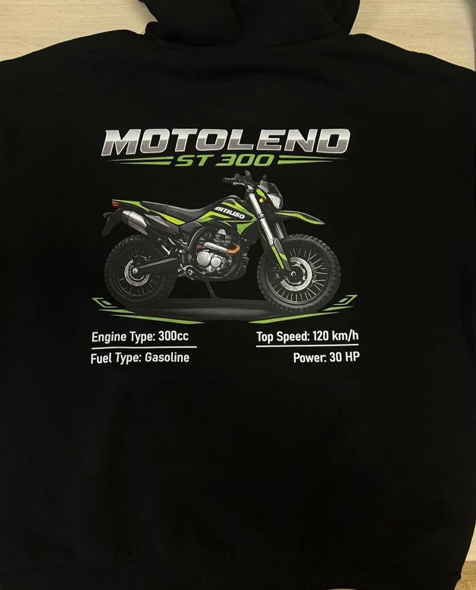 Худи с авторской иллюстрацией — мото-тематика