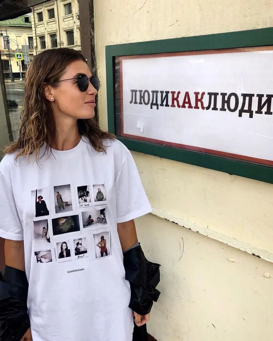 Оверсайз с портретным принтом